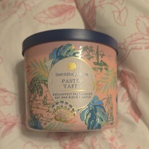 Bath & Body Works Pastel Taffy Candle